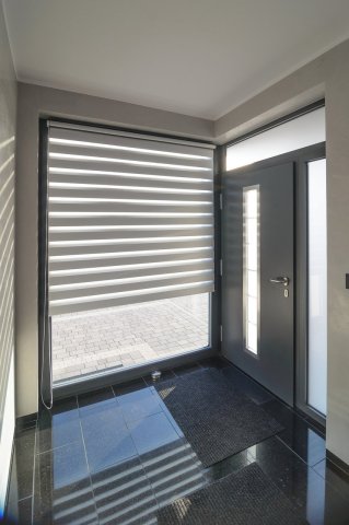 Ceiling-/wall-mounted D/N blinds – MGS